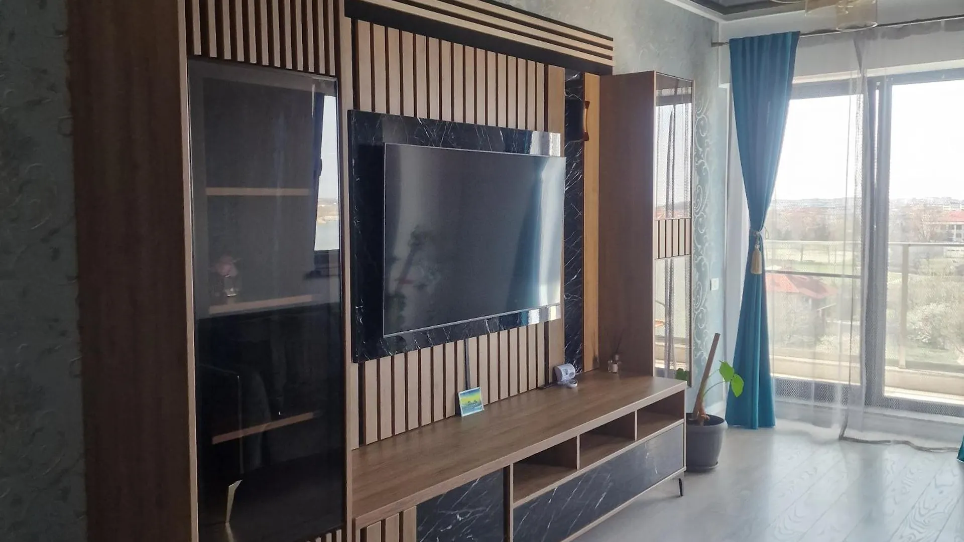 Apartament de lux 2 camere cu vedere Lacul Morii Bucureşti